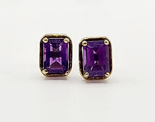 9ct Gold Amethyst Emerald Cut Earrings