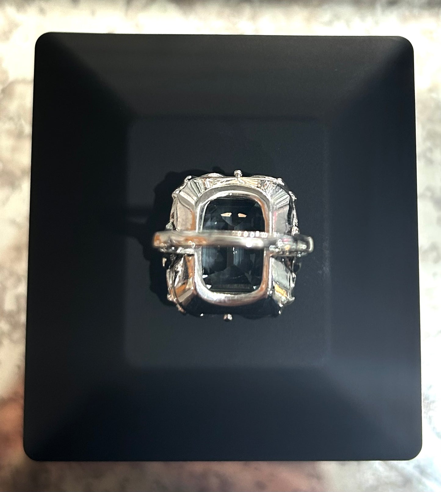 Aquamarine 10ct on Whiten Gold Ring c1950-60's (P)
