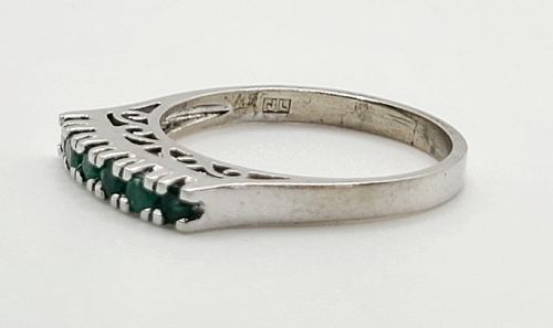 Natural Emerald Five Stone 9ct White Gold Ring (N)