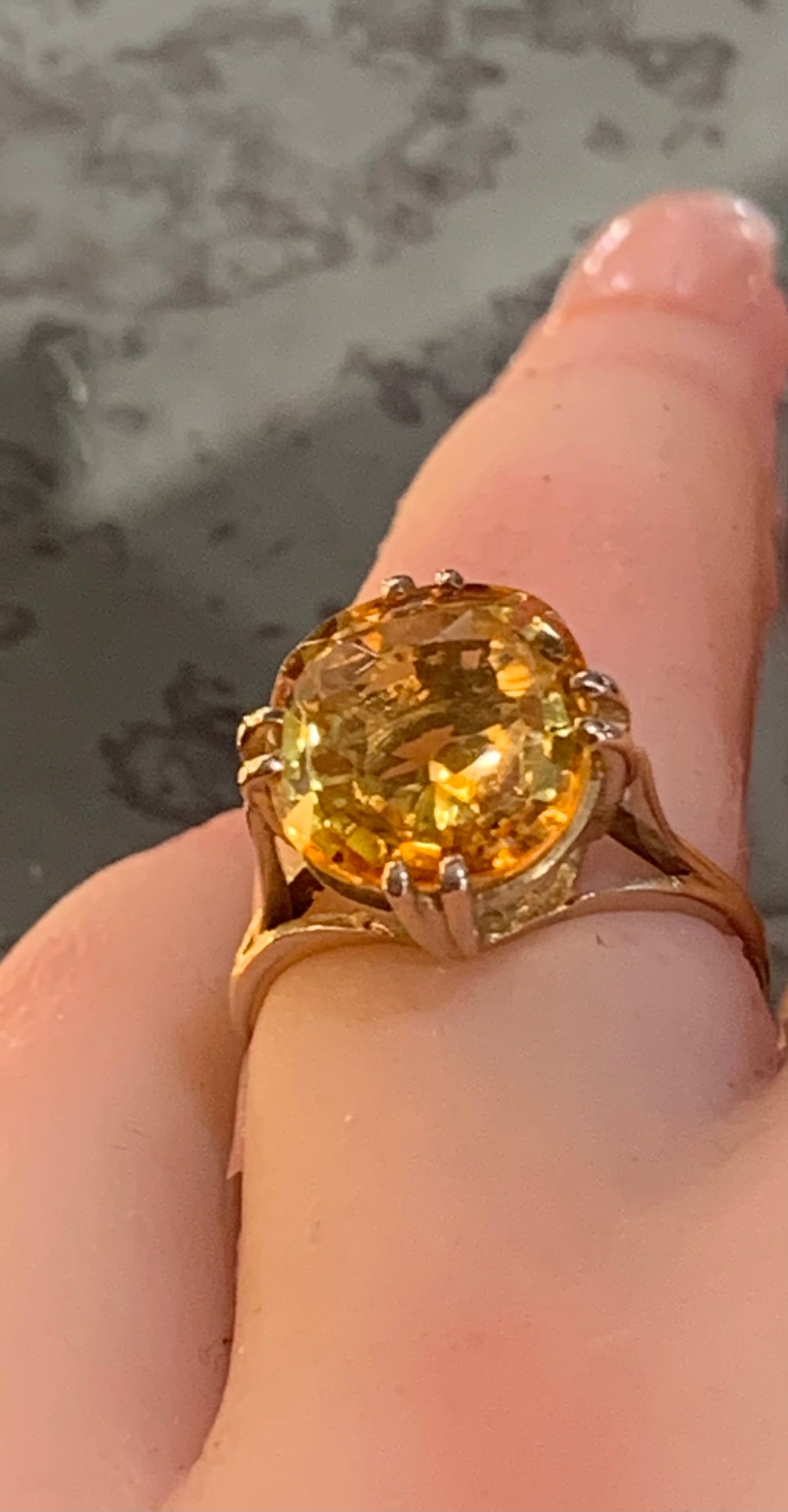 Art Deco Orange Sapphire 6.77ct (synthetic) Solitaire 9ct Gold Ring c1920-30's Size K1/2