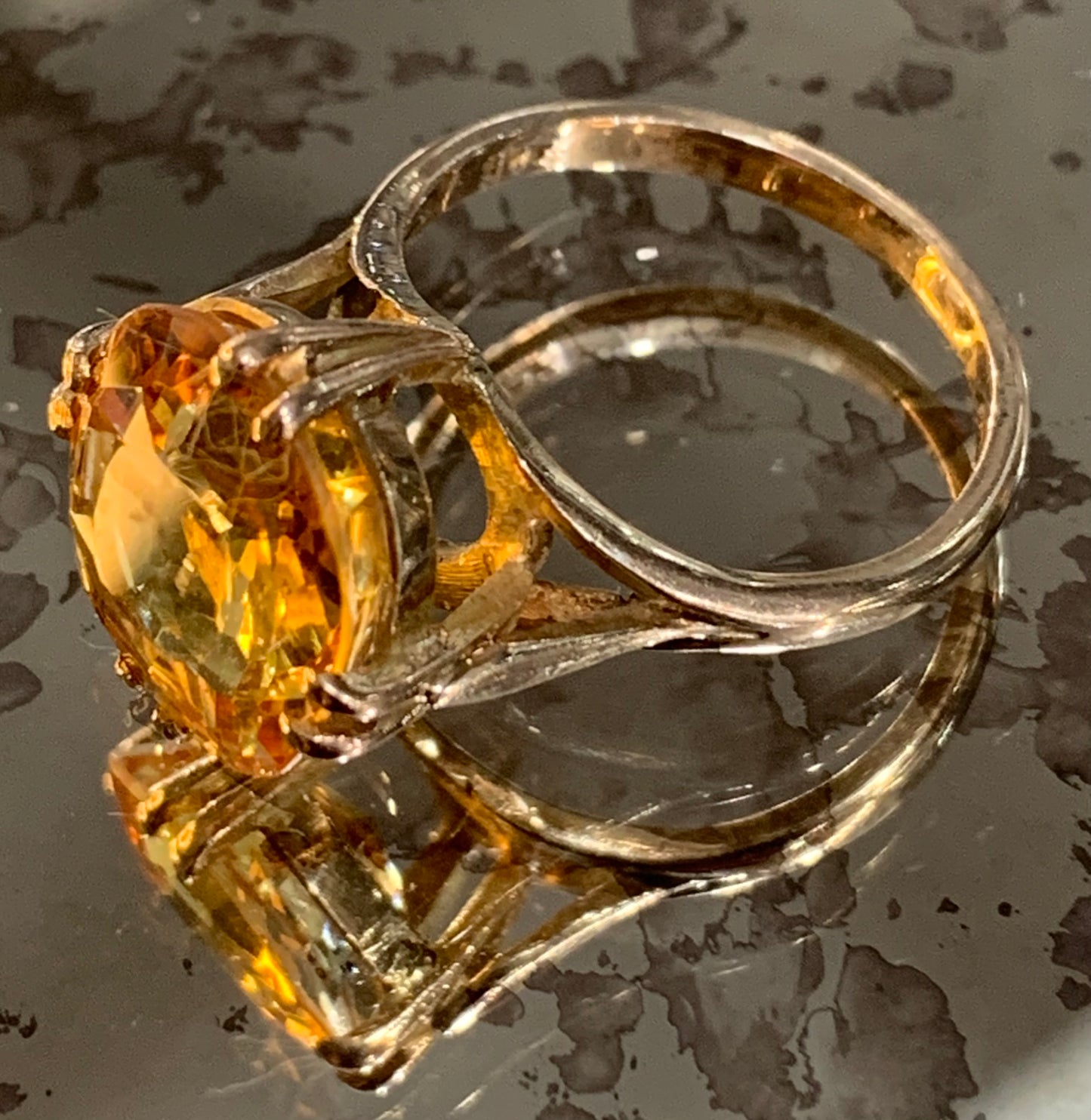 Art Deco Orange Sapphire 6.77ct (synthetic) Solitaire 9ct Gold Ring c1920-30's Size K1/2