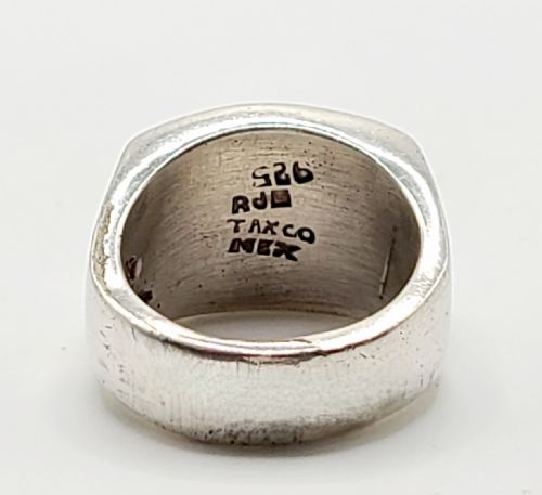 Silver Signet Ring (L1/2)