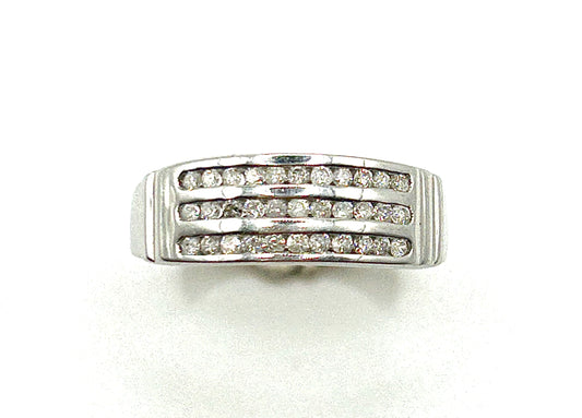Fine Three Row Diamond Cluster 9ct Gold Ring (R1/2)
