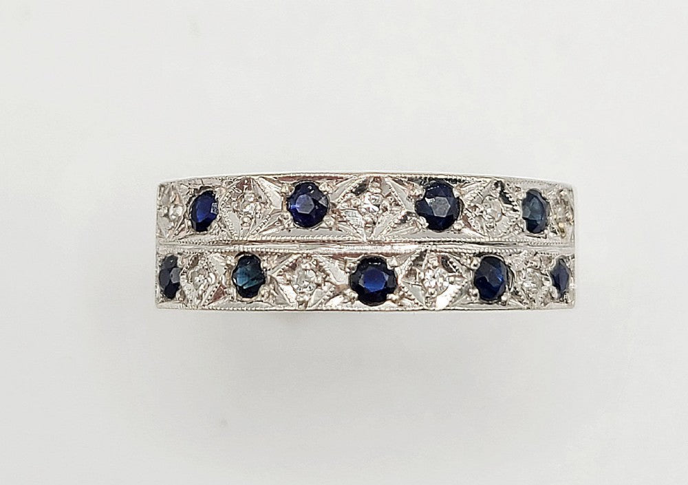 Sapphire & Illusion set Diamonds on White Gold Band Ring (N1/2)