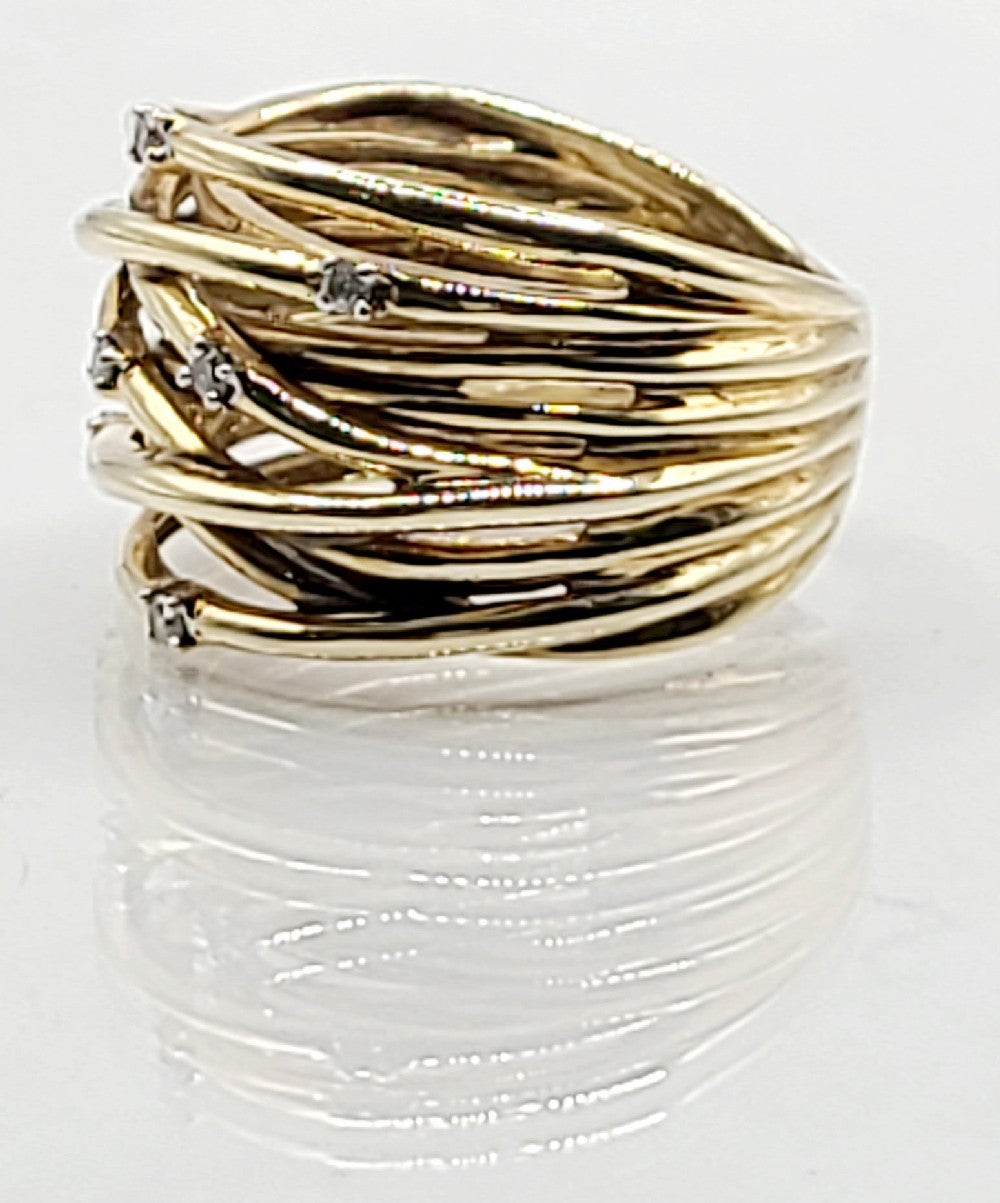 Modernist 9ct Gold Swirl Ring (O)