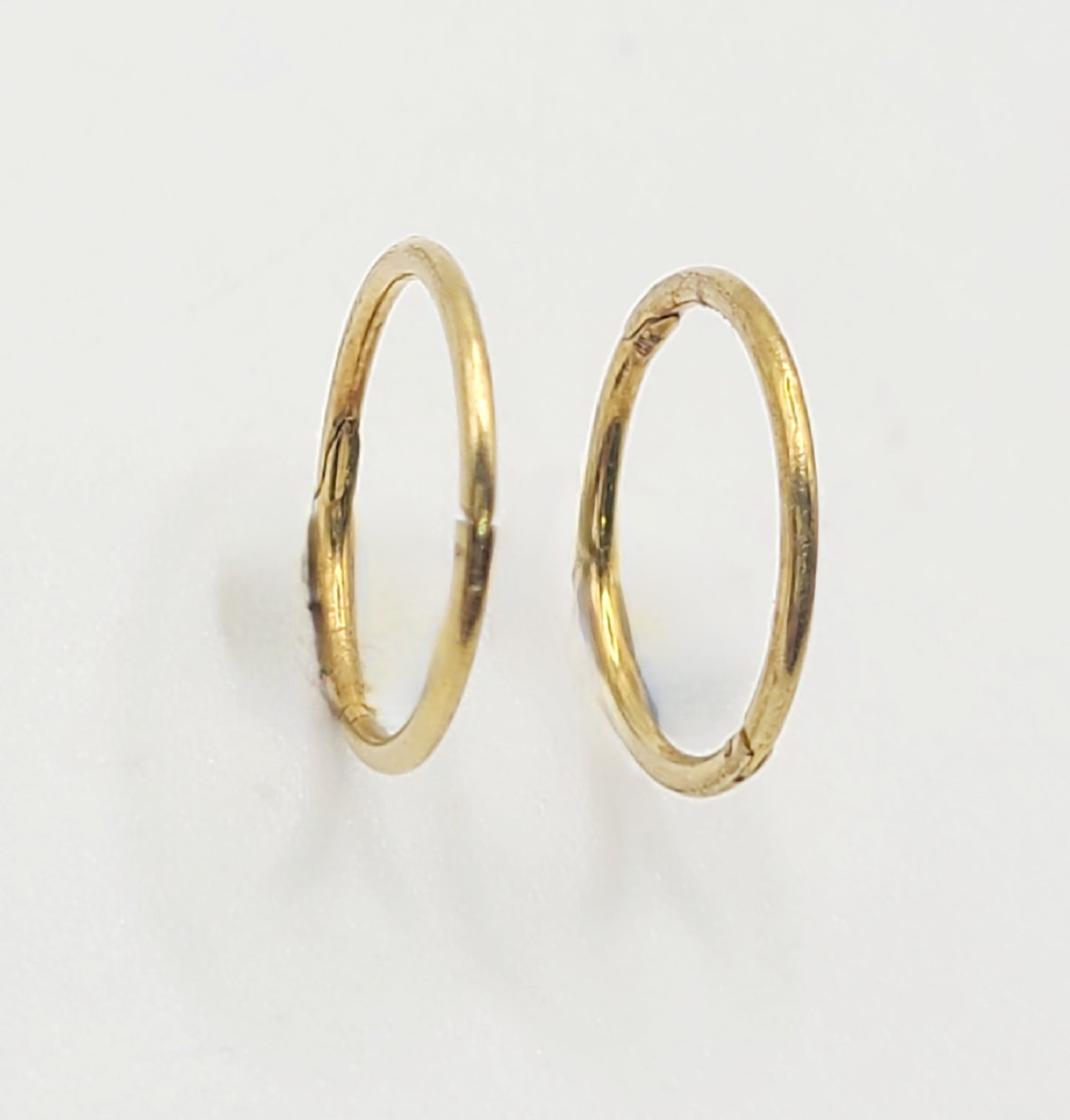 Vintage 9ct Gold Fine Hoop Earrings