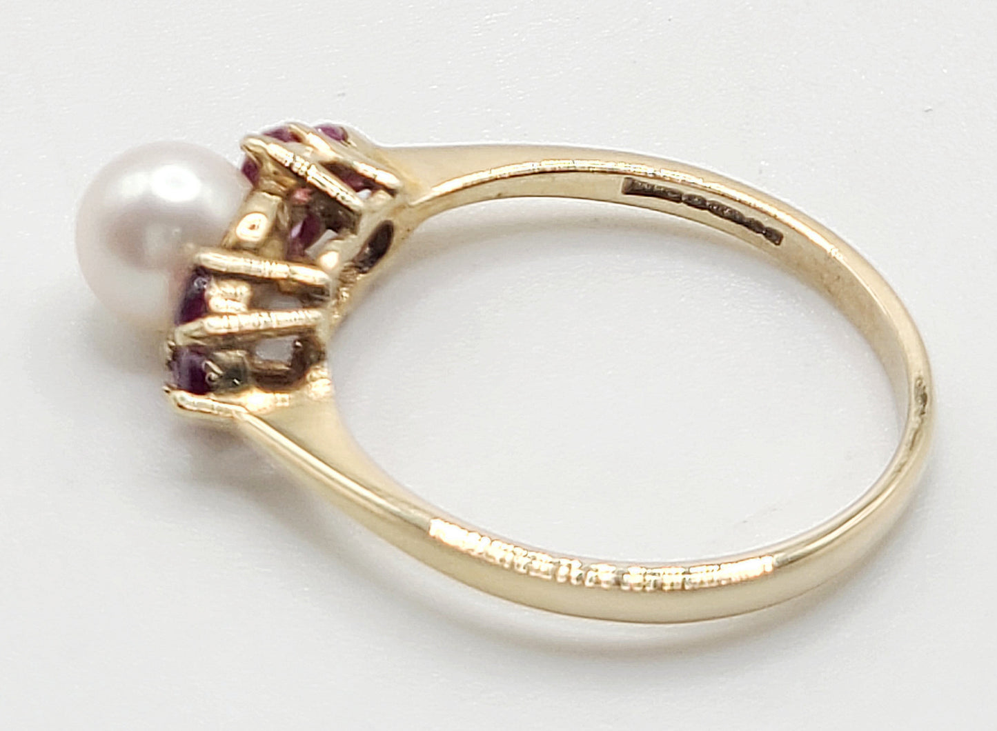 Pearl & Ruby Trio Cluster on 9ct Gold Ring - size N
