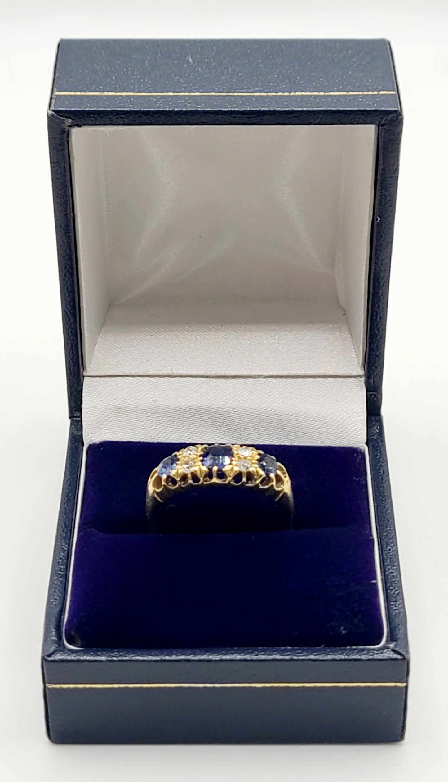 Victorian Sapphire & Diamond Ring c1880