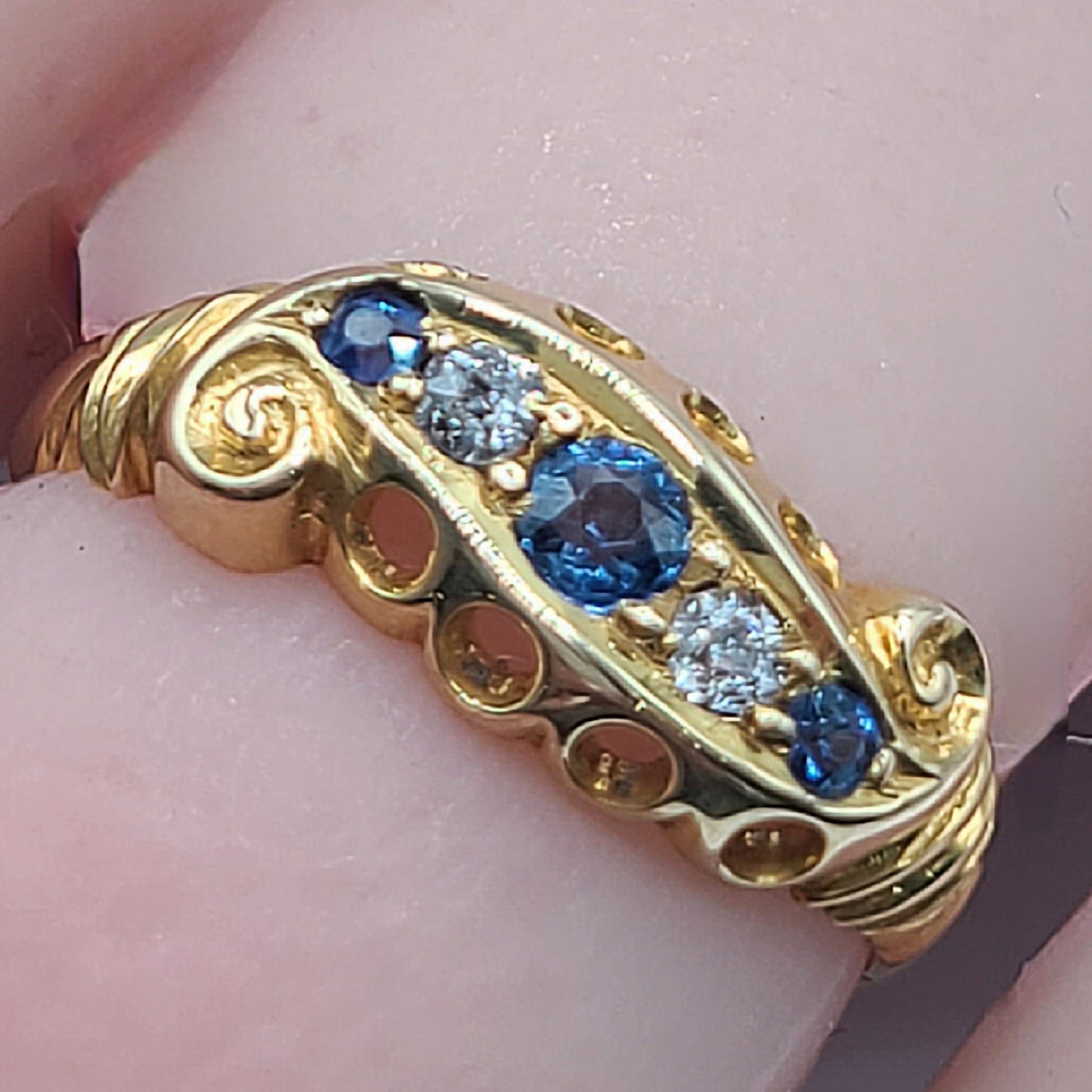 Edwardian Sapphire & Diamond 18ct Gold Ring