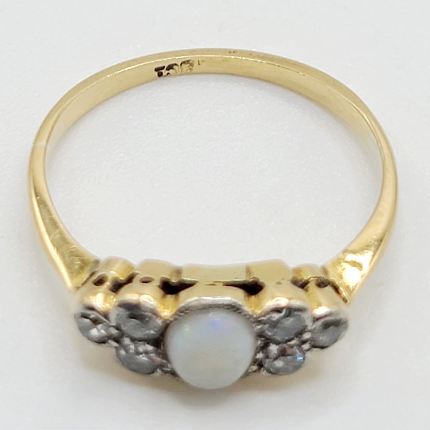 Vintage Opal & Round Cut Bezel Set Diamond Cluster Shoulders 18ct Gold band