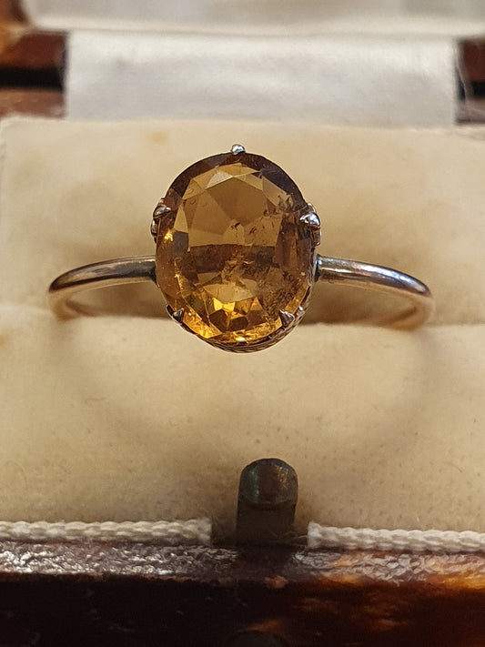 Art Deco Era 9ct Gold Citrine Solitaire Ring - Size Q.