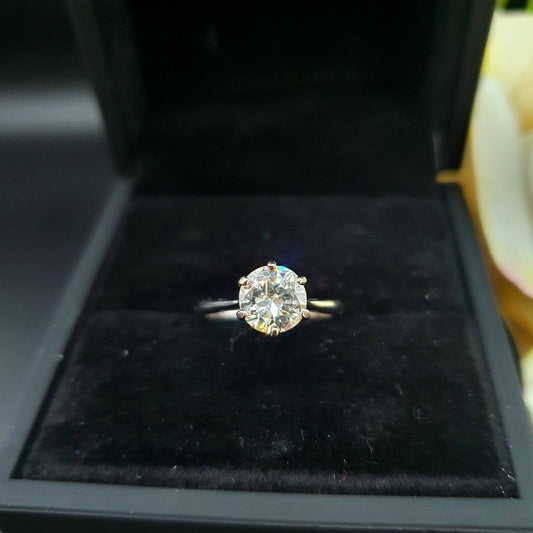 Natural 1.11ct Diamond Solitaire on 18ct White Gold Ring - Size J1/2 c1960