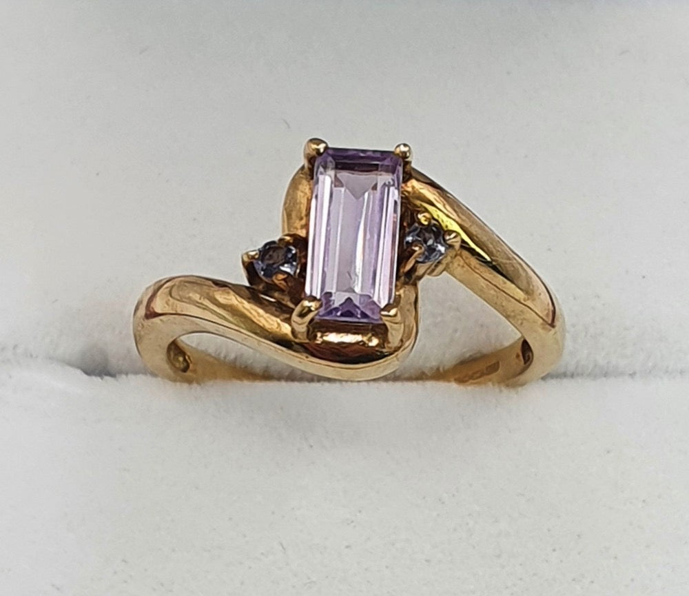 Baguette Cut Amethyst on 9ct Gold Ring