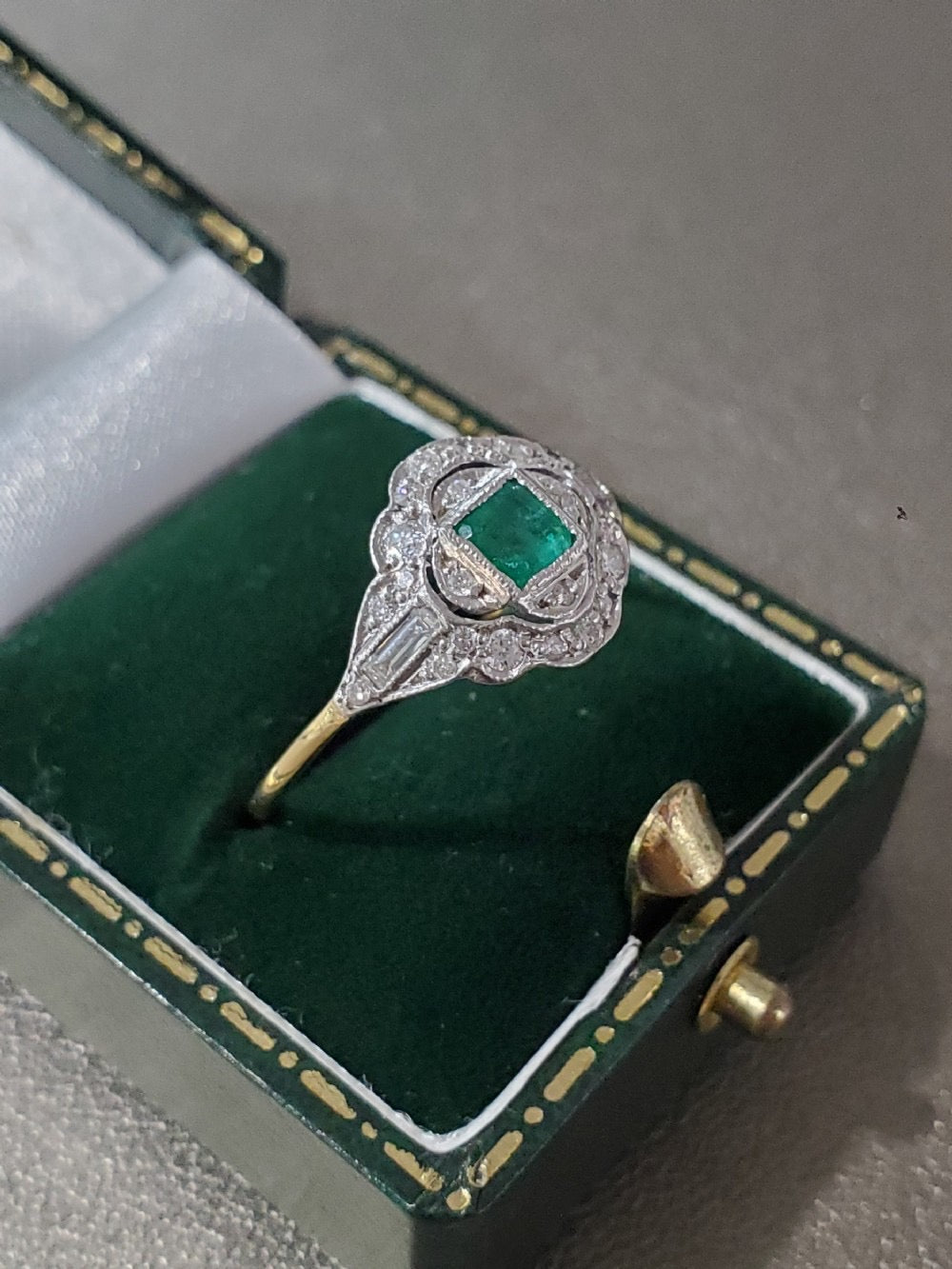 Antique Art Deco Princess Cut Emerald & Diamond 18ct Gold Ring