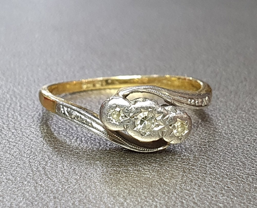 Art Deco 18ct Gold Platinum & Diamond Trilogy Wishbone Ring