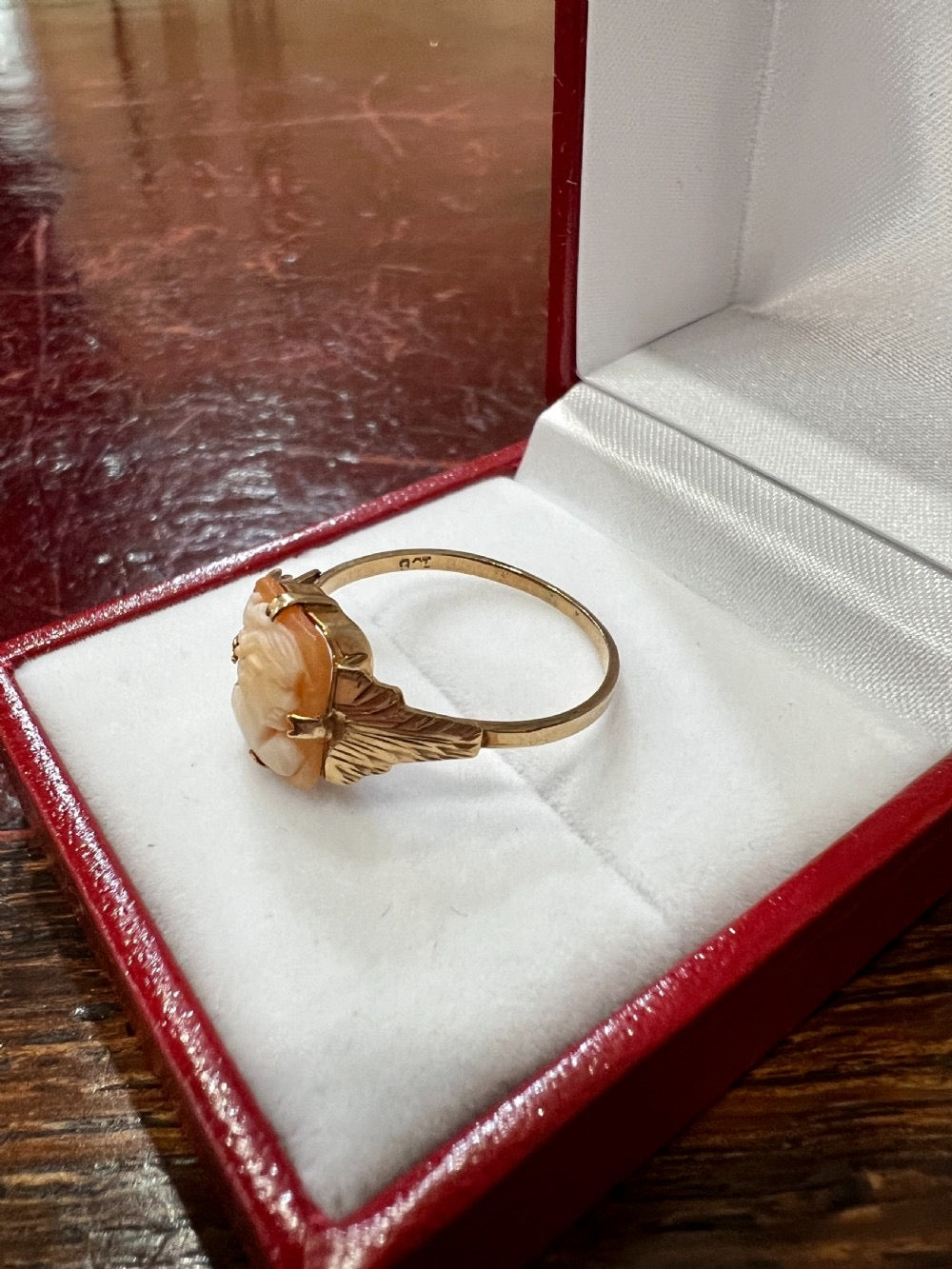 Art Deco Carved Shell Cameo 9ct Gold Ring c.1920s