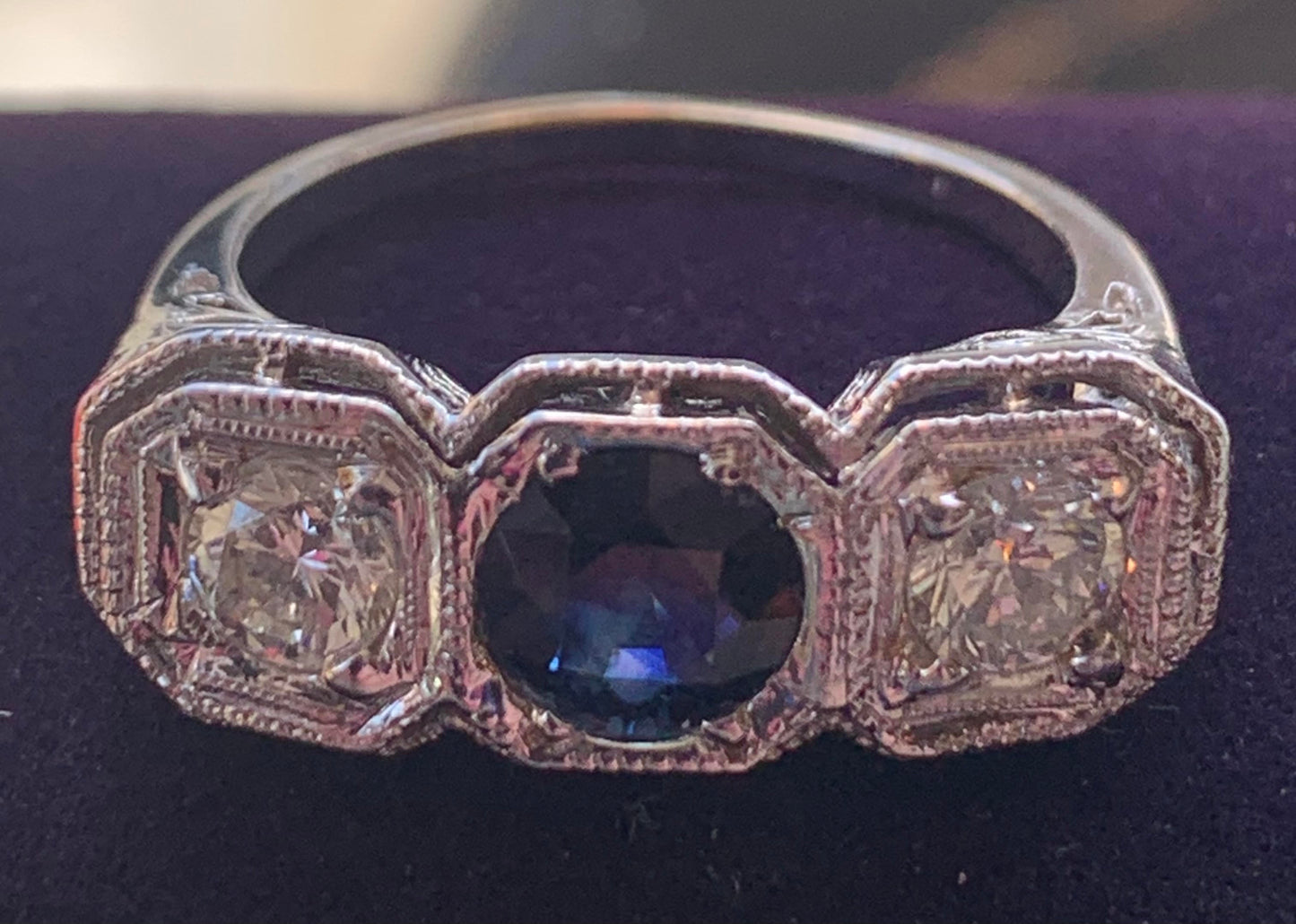Striking Art Deco Sapphire and Diamond 3 stone ring c.1920 in 15ct Gold - Size N