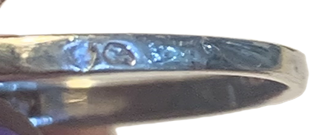 French Art Deco 18ct Gold Diamond Ring - Size L