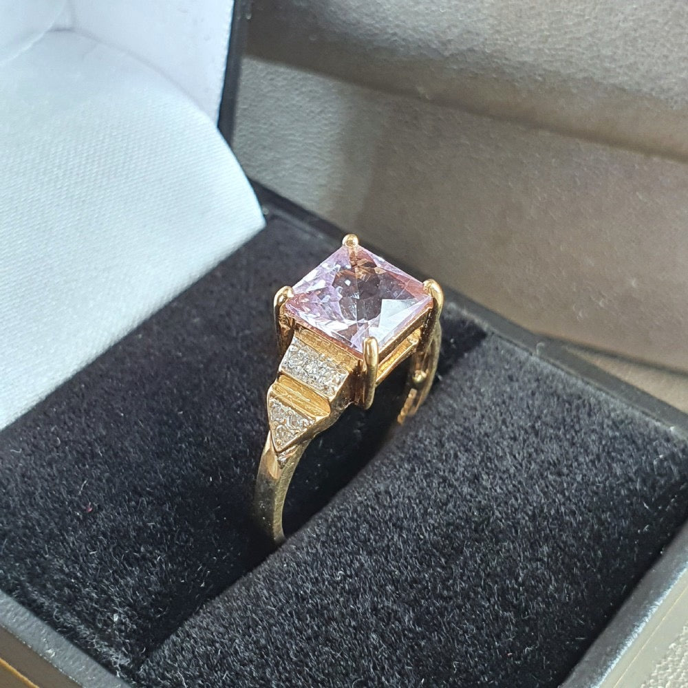 Vintage 2ct Princess Morganite & Diamond Stepped Shoulders 9ct Gold Ring