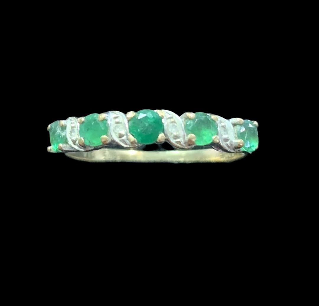 Emerald & Diamond 9ct Gold Half Eternity Ring - Size O1/2