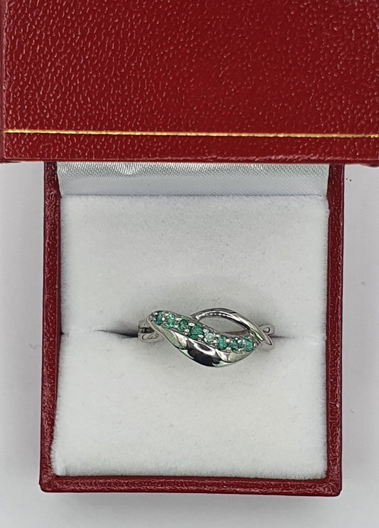 Emerald 0.29ct Sterling Silver Ring