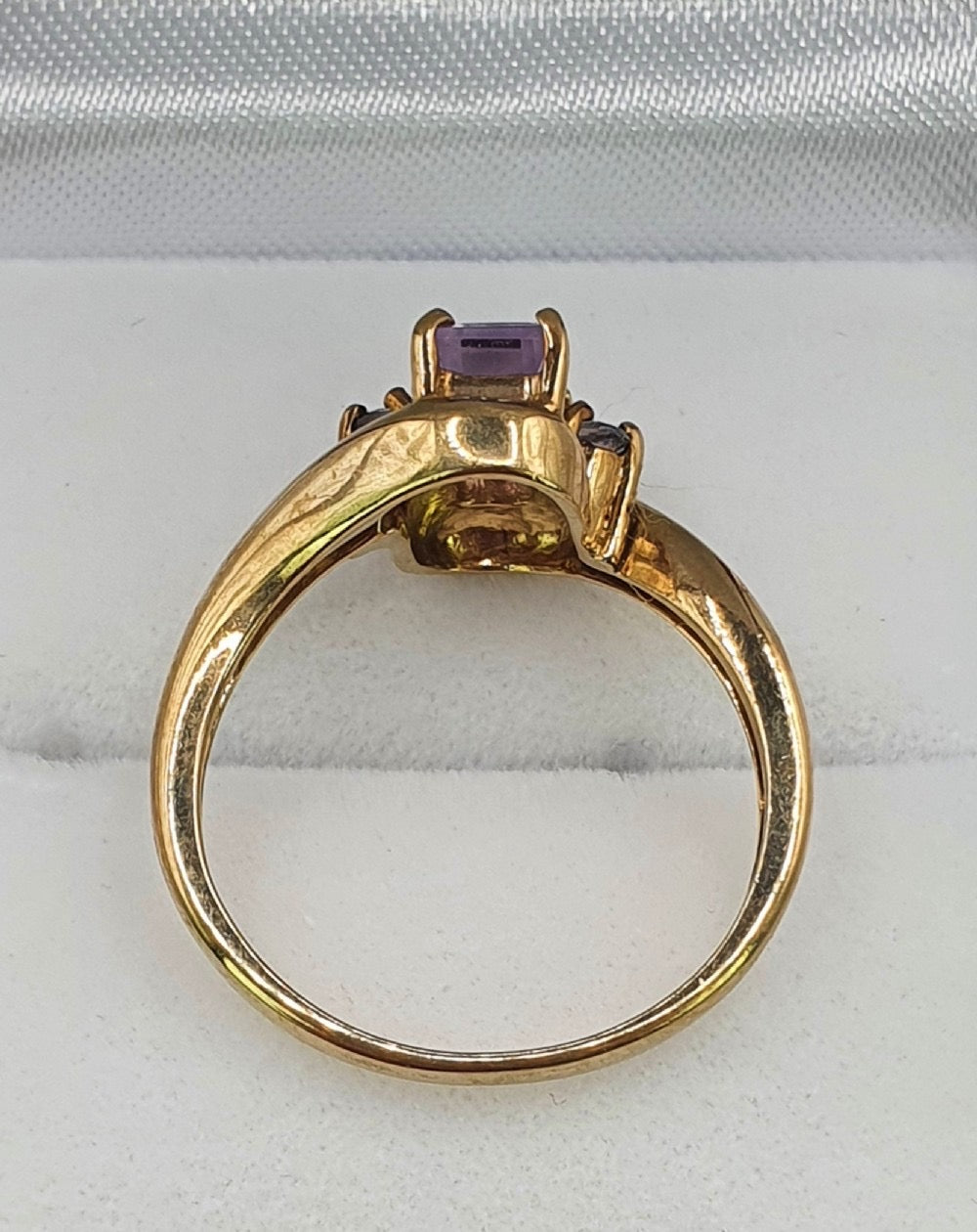 Baguette Cut Amethyst on 9ct Gold Ring