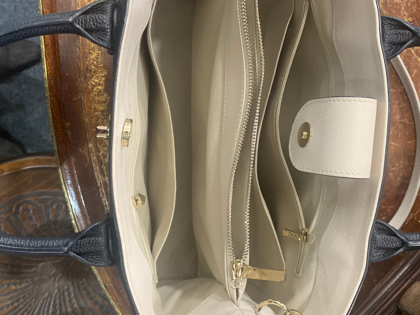 Chanel Black/Cream Grained Calfskin Executive Shopper Tote Bag
