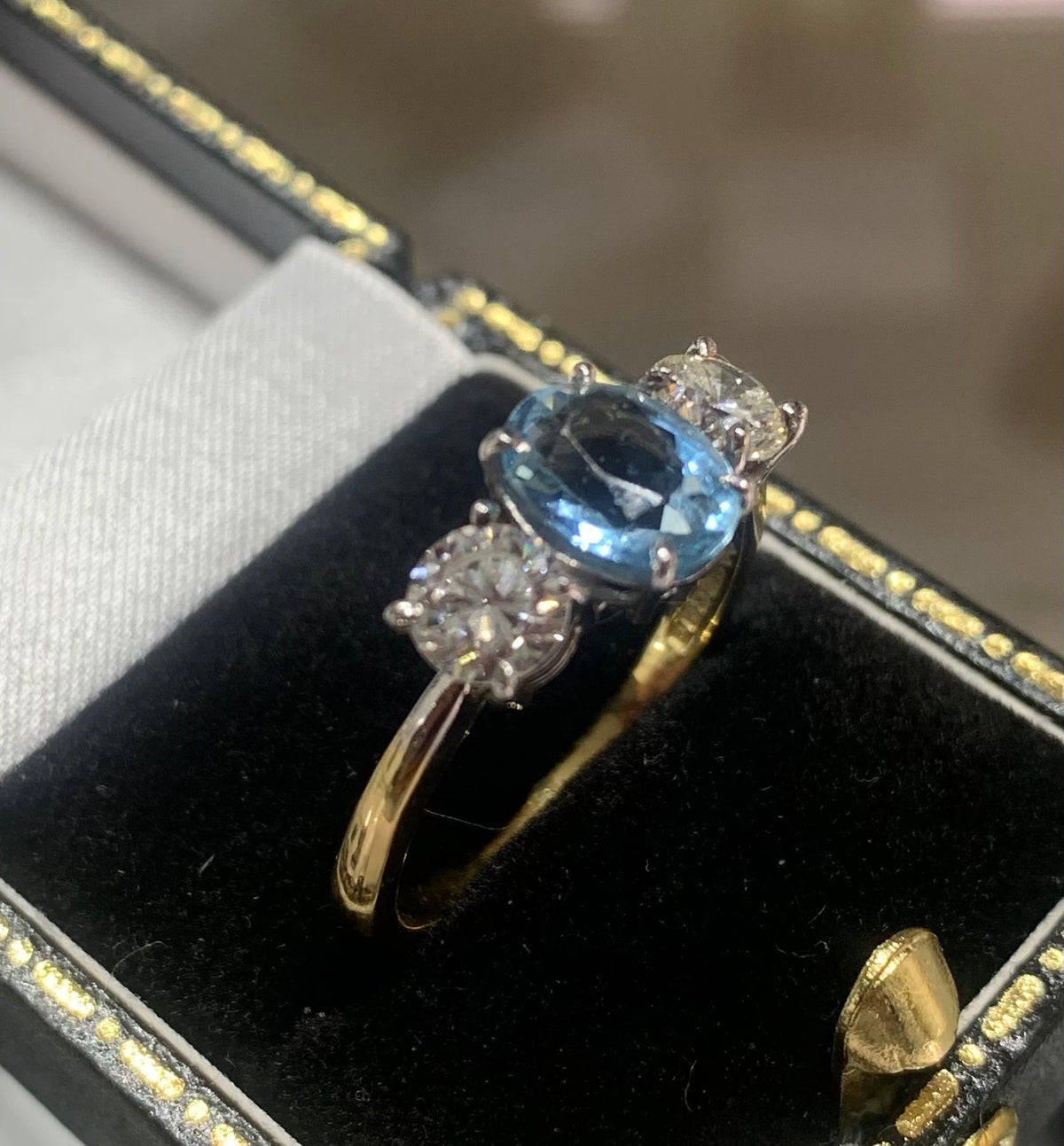 Stunning Aquamarine & Diamond Trilogy Ring - Size Q1/2