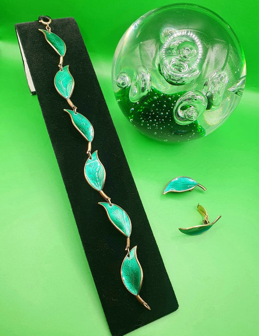 David Anderson Emerald Green Guilloche Enamel Single Leaf Bracelet & Clip-on Earring Set