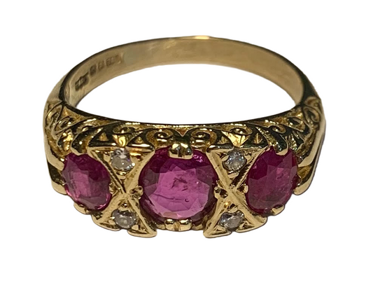 Antique Ruby & Diamond 18ct Gold Trilogy Ring - Size N