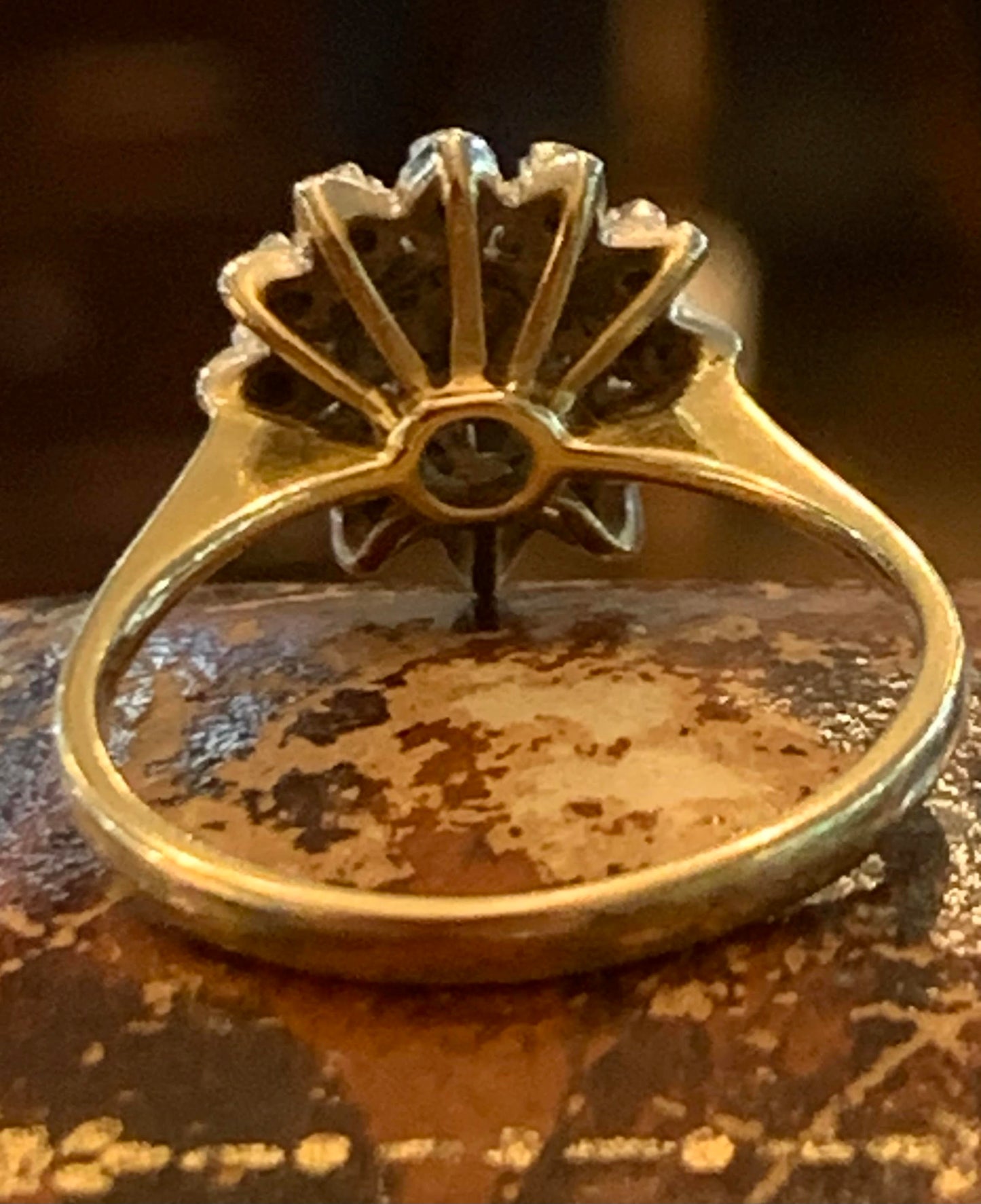 Antique Sapphire & Diamond Halo Platinum Set Target 18ct Gold Ring - Size L