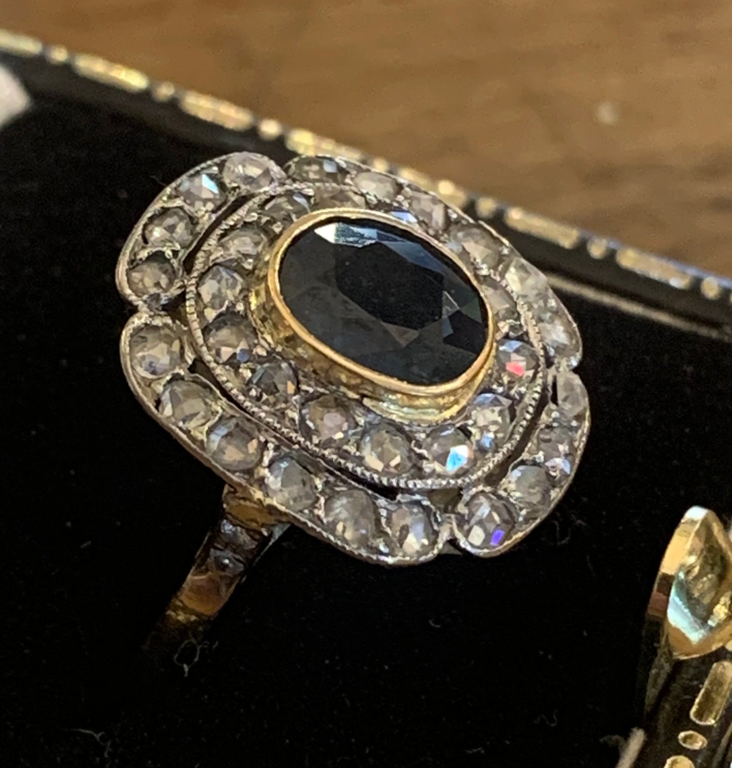 Extremely Fine 18ct Gold Platinum Diamond Sapphire Cluster Art Deco Ring - Size M1/2