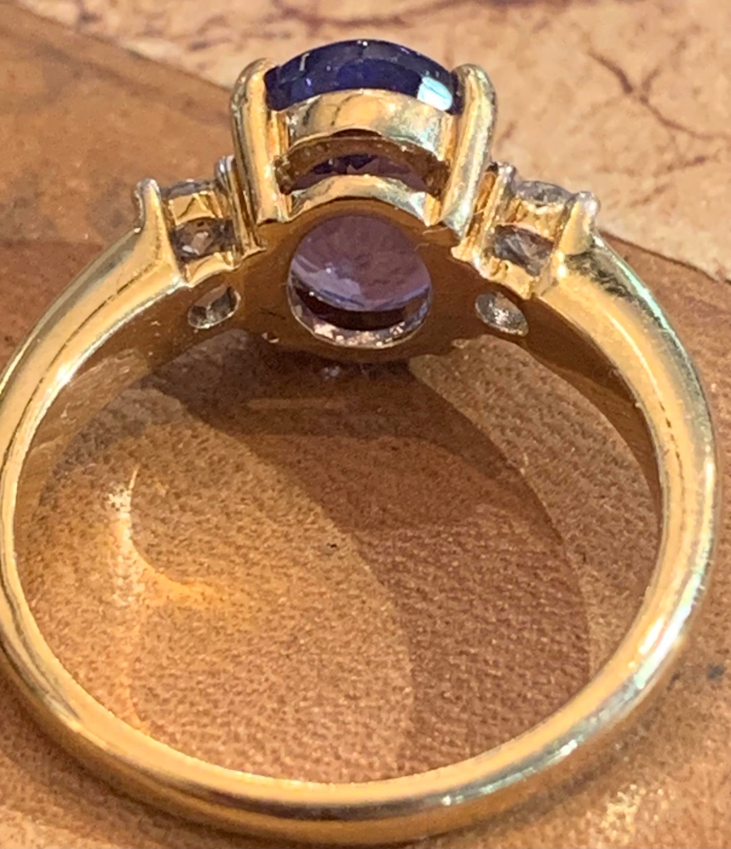 Extremely fine 18ct Gold Diamond and Tanzanite Ring - Size O