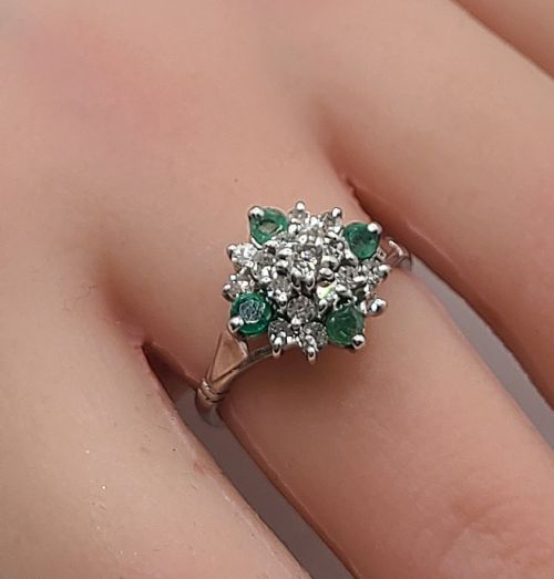 Emerald & Diamond Cluster on 9ct White Gold Ring (M1/2)