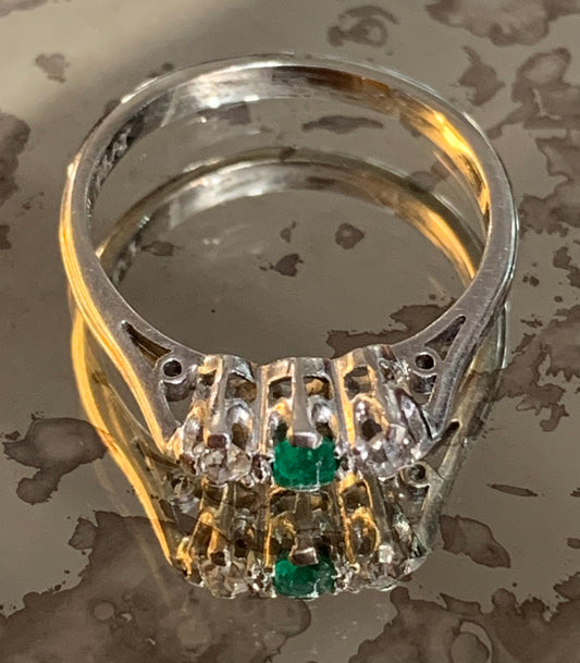 Edwardian Platinum Emerald and Old Cut Diamond Trilogy Ring - Size: M1/2.