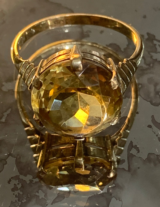 Art Deco Old Cut Citrine Solitaire 9ct Gold Ring - Size P.