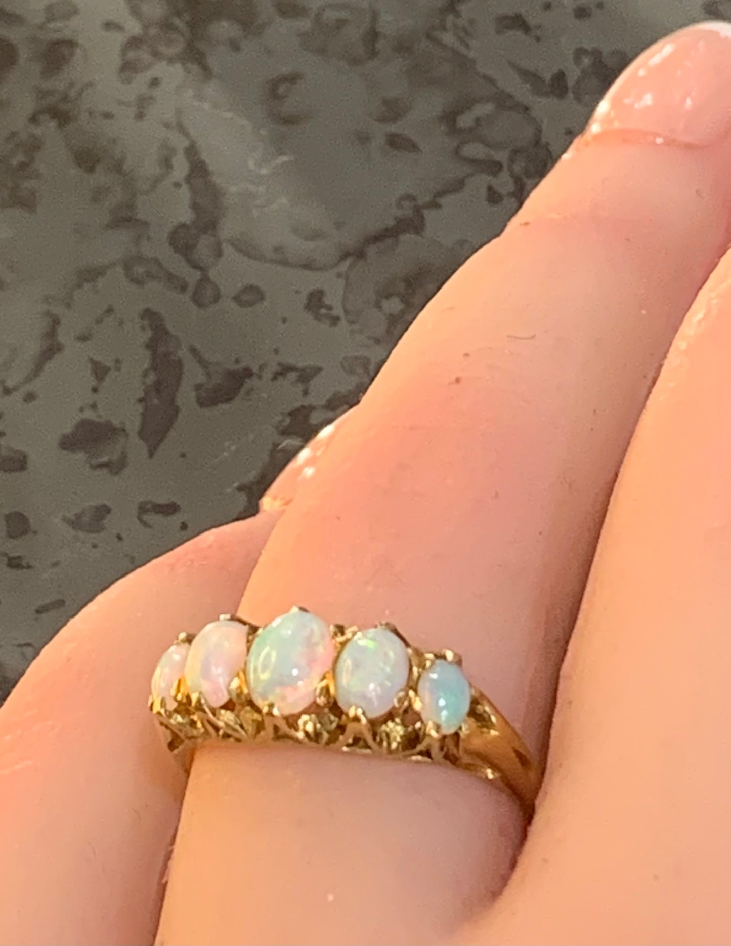 Victorian Five Opal 18ct Gold Stack Ring (O)