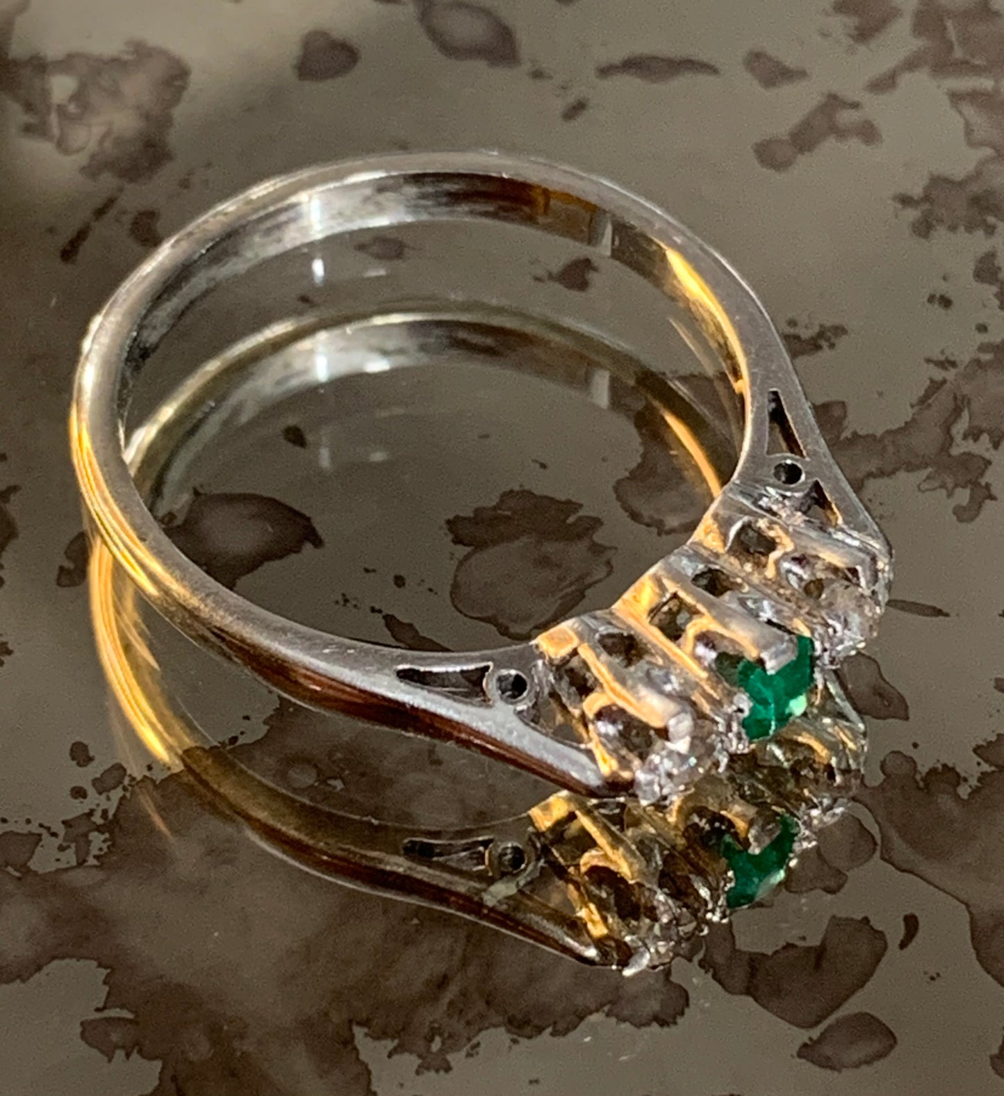 Edwardian Platinum Emerald and Old Cut Diamond Trilogy Ring - Size: M1/2.