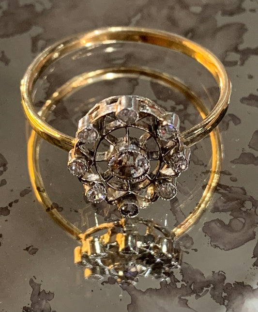 Exquisite Art Deco Diamond Old Cut Platinum and 15ct (Tested) Gold Cluster Ring c1920's - Size Q.