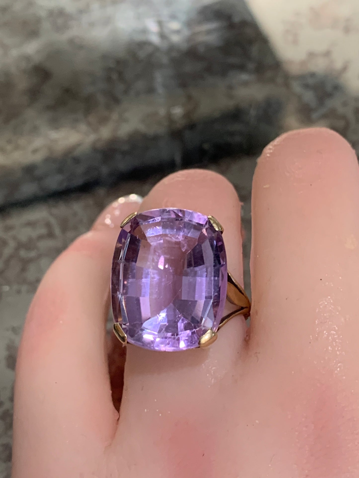 Art Deco Era 25ct Natural Amethyst 9ct Gold Ring - Size M1/2