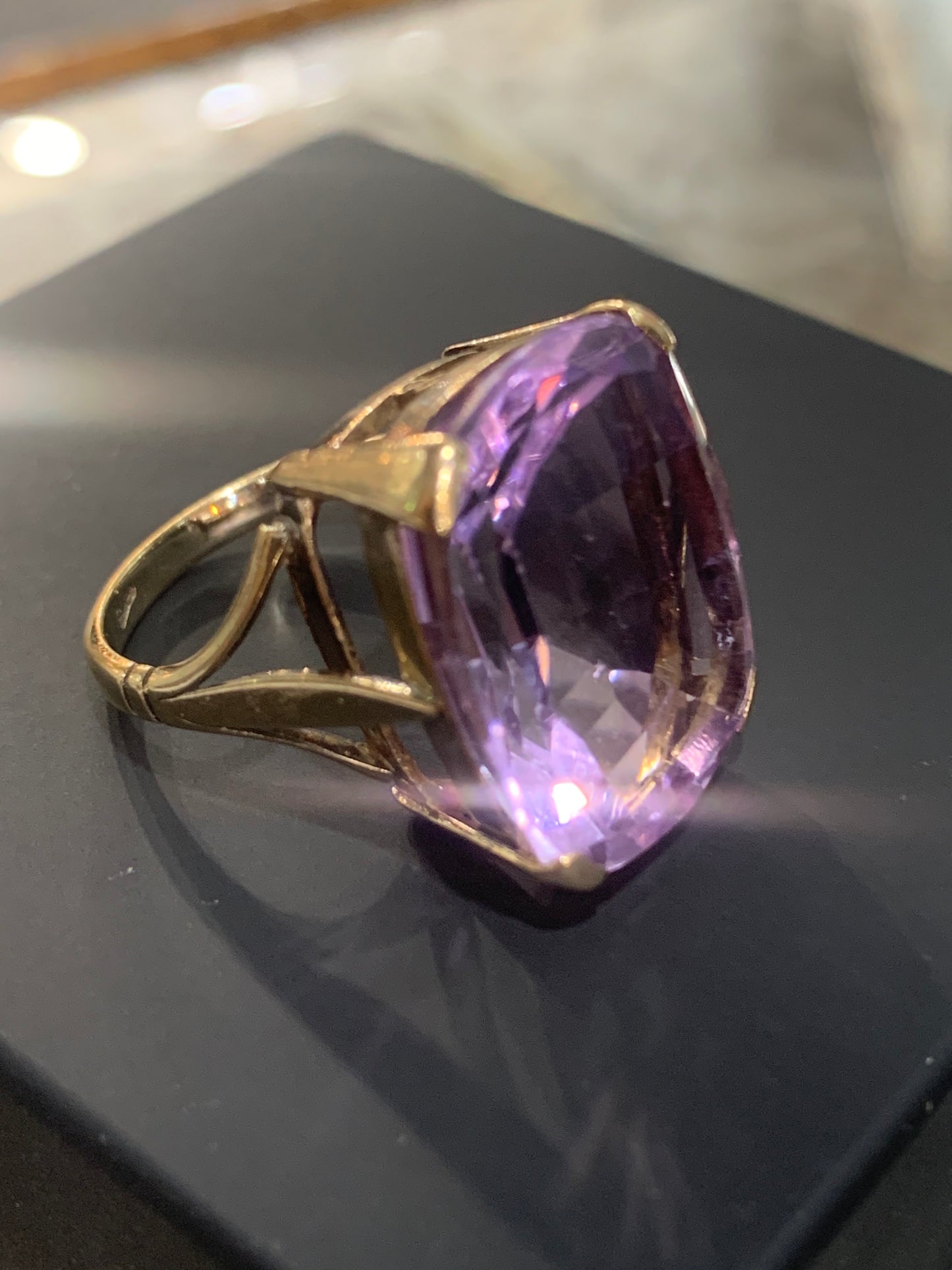 Art Deco Era 25ct Natural Amethyst 9ct Gold Ring - Size M1/2