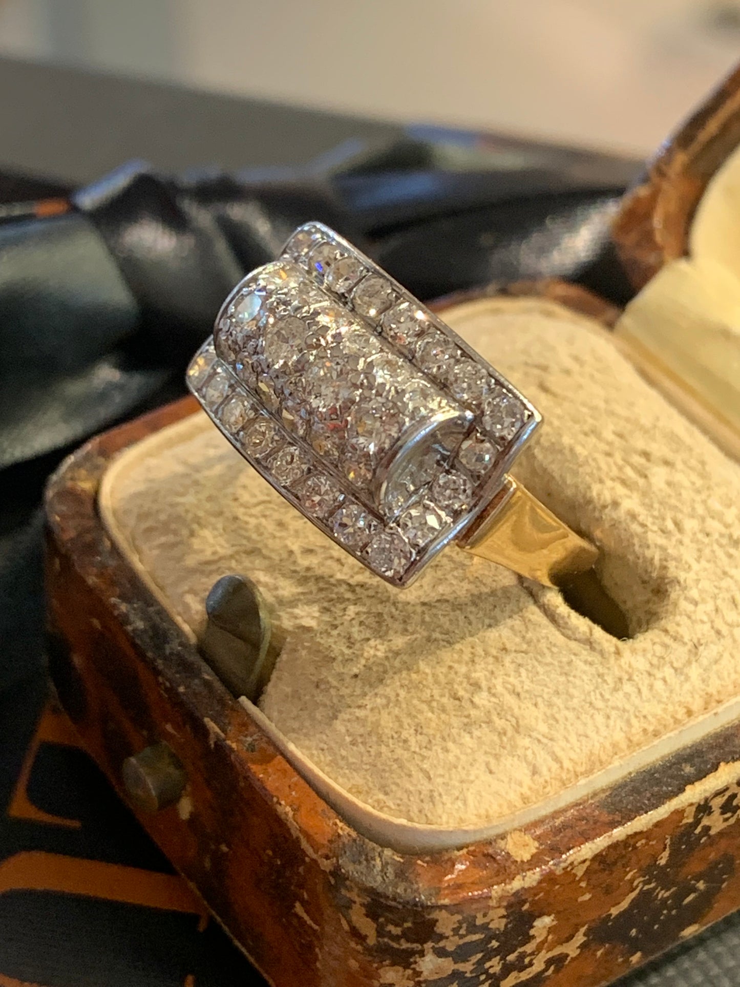 French Art Deco Diamond Cluster 18ct Gold Ring c1920s (K)