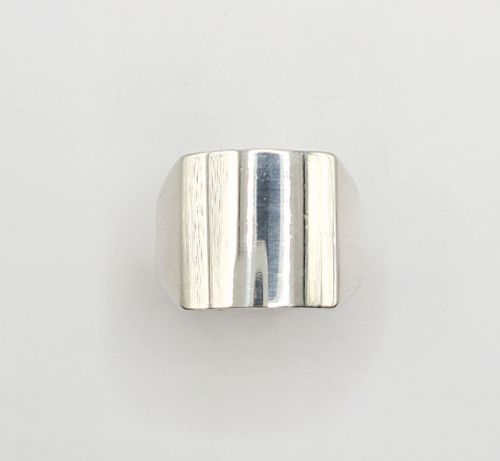 Heavy Silver Signet Ring (T1/2)