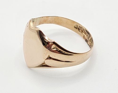 Edwardian Art Deco Men's Rose Gold Sheild Crest Signet Ring (R1/2)